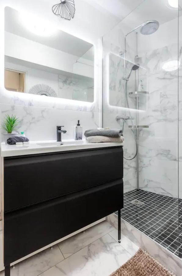 Beautiful Modern Fully Furnished Studio Levallois-Perret Exterior photo