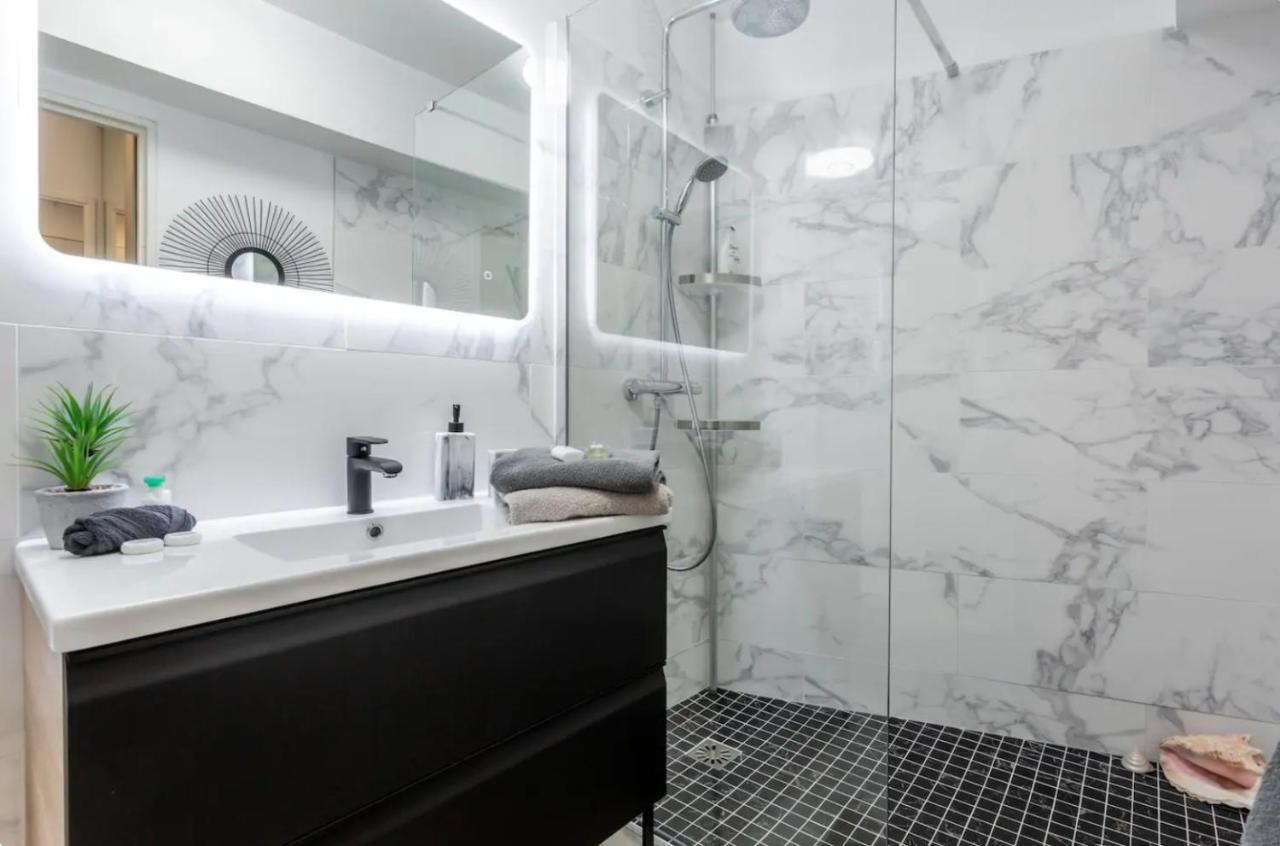 Beautiful Modern Fully Furnished Studio Levallois-Perret Exterior photo